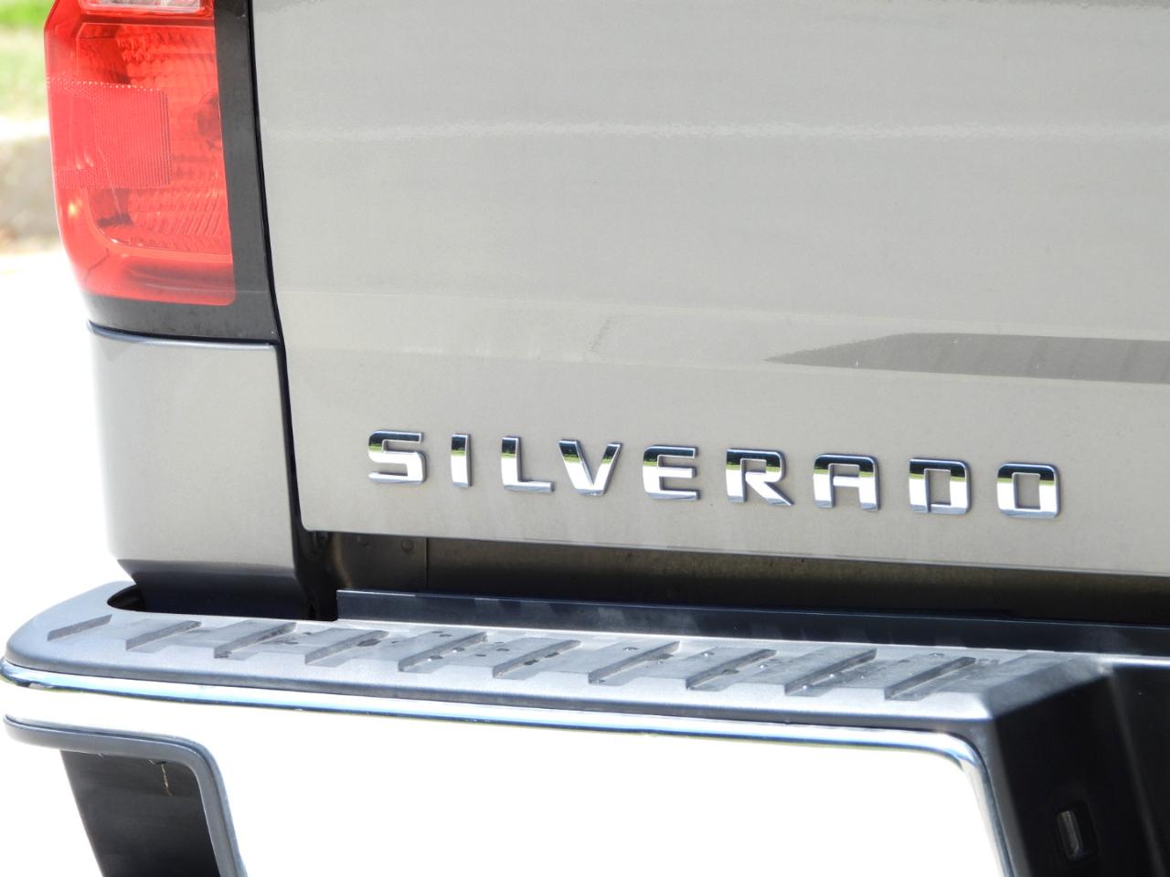 Chevrolet Silverado 1500 LT Crew Cab 2WD 2017