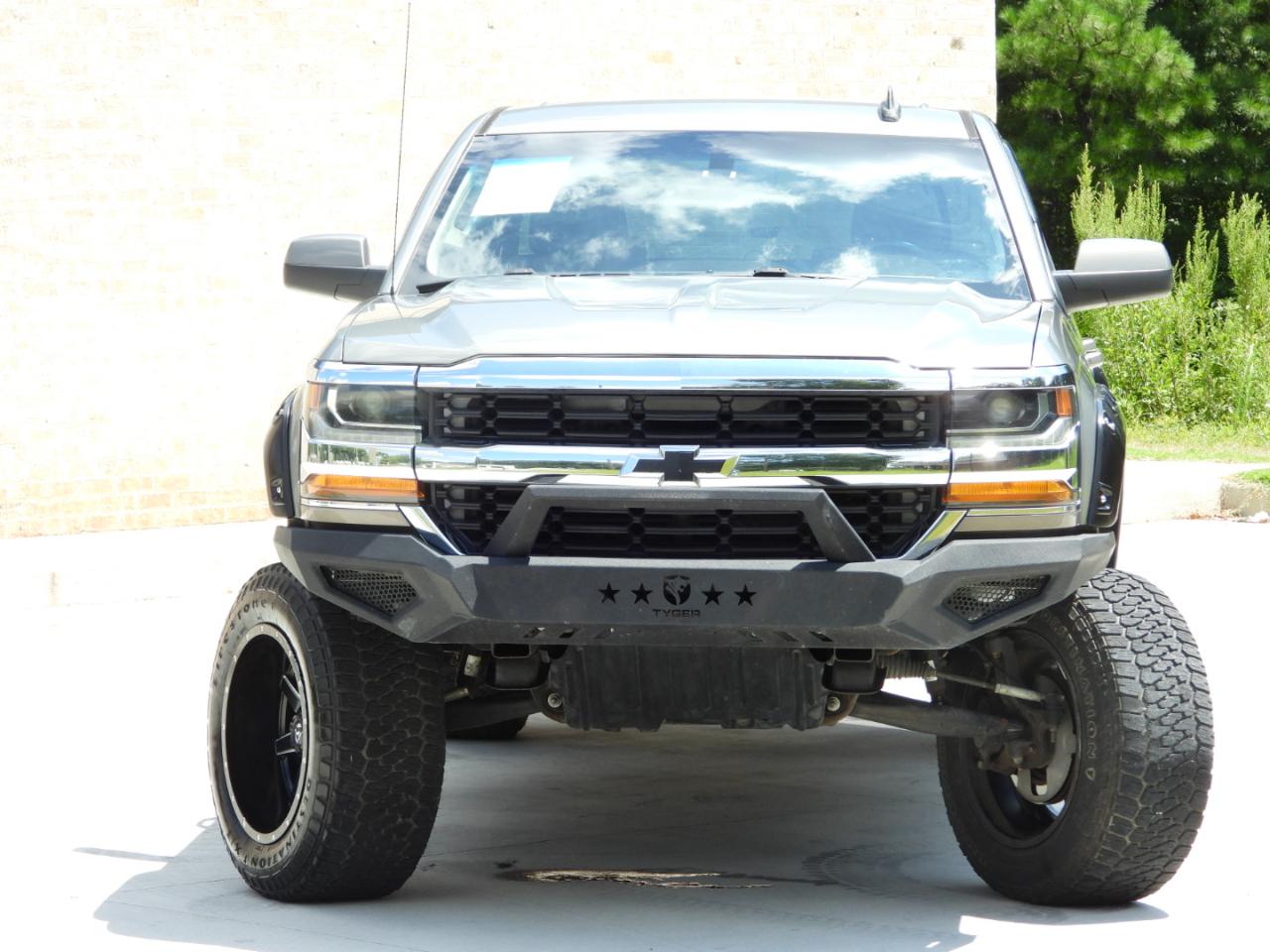 Chevrolet Silverado 1500 LT Crew Cab 2WD 2017