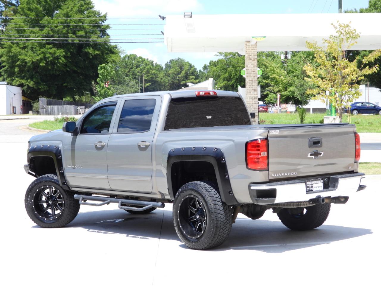 Chevrolet Silverado 1500 LT Crew Cab 2WD 2017