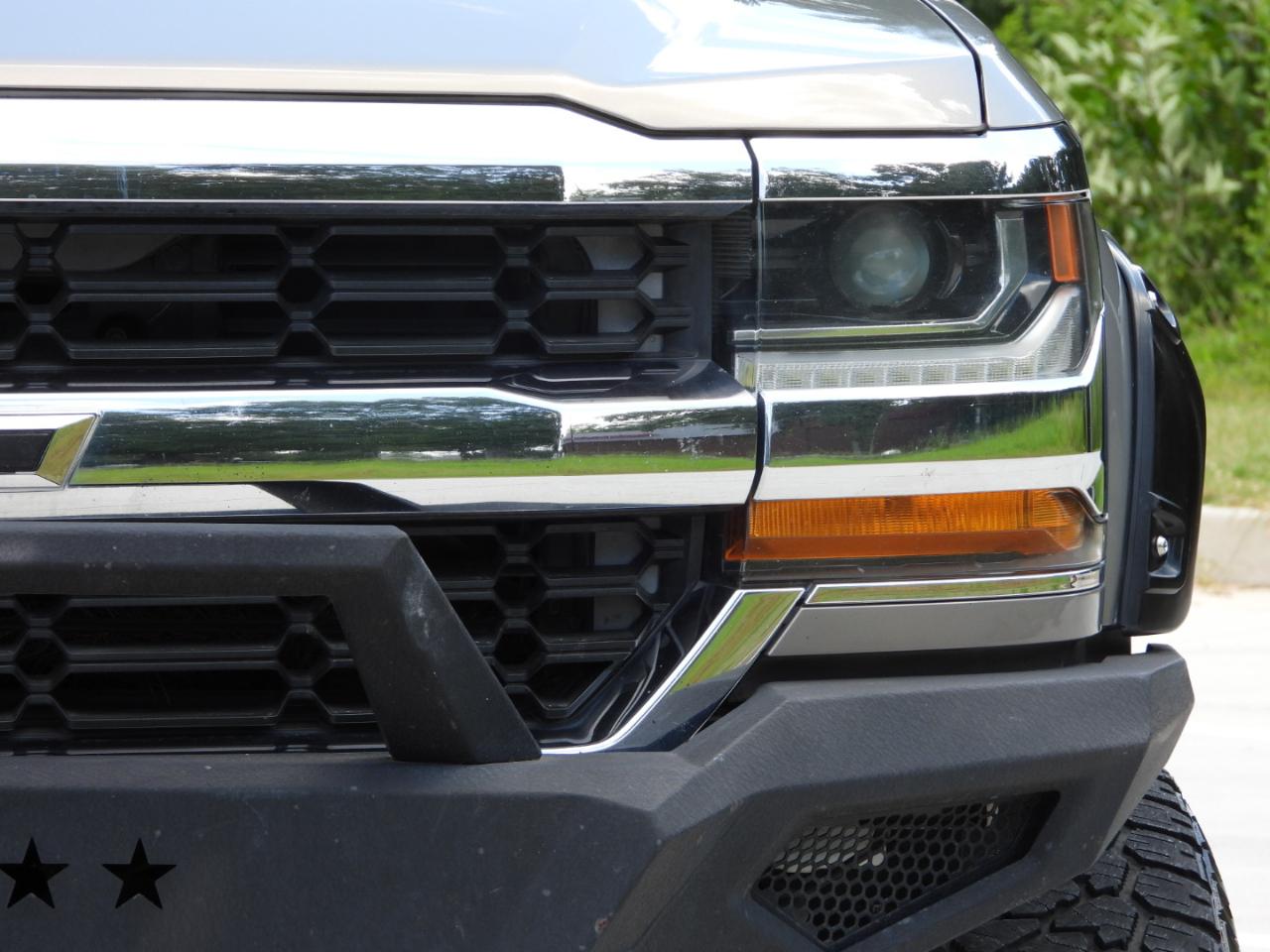 Chevrolet Silverado 1500 LT Crew Cab 2WD 2017