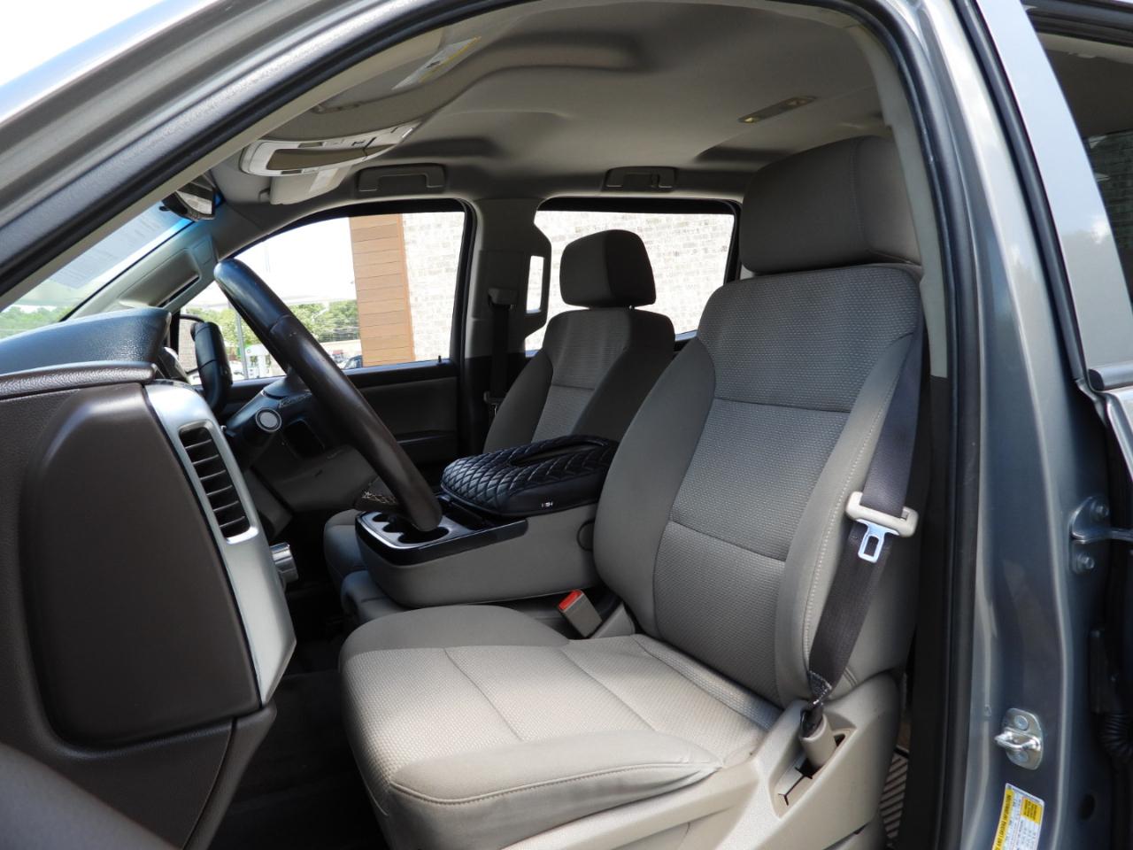 Chevrolet Silverado 1500 LT Crew Cab 2WD 2017