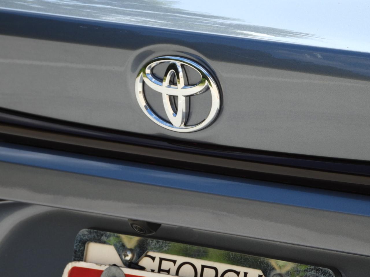 Toyota Corolla LE 2022