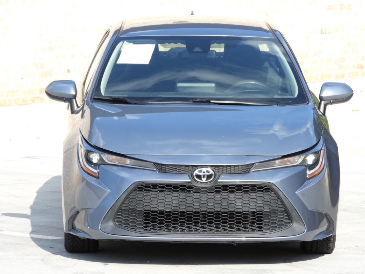 Toyota Corolla LE 2022