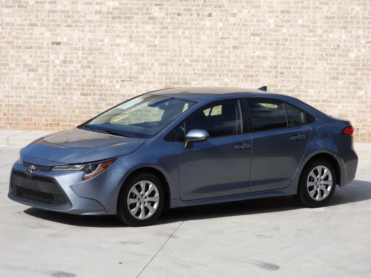 Toyota Corolla LE 2022