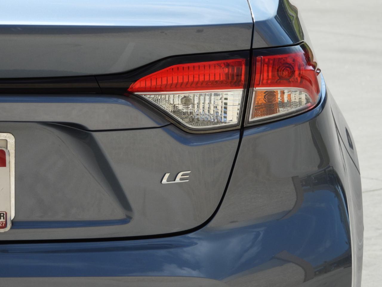 Toyota Corolla LE 2022