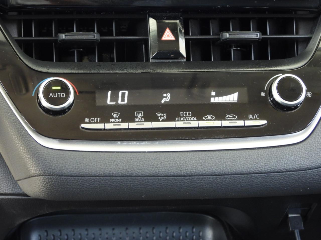 Toyota Corolla LE 2022