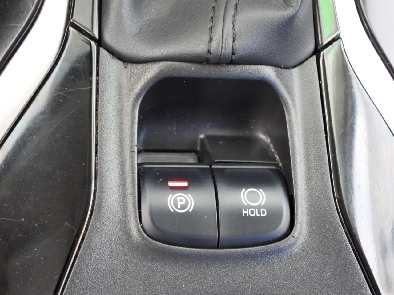Toyota Corolla LE 2022