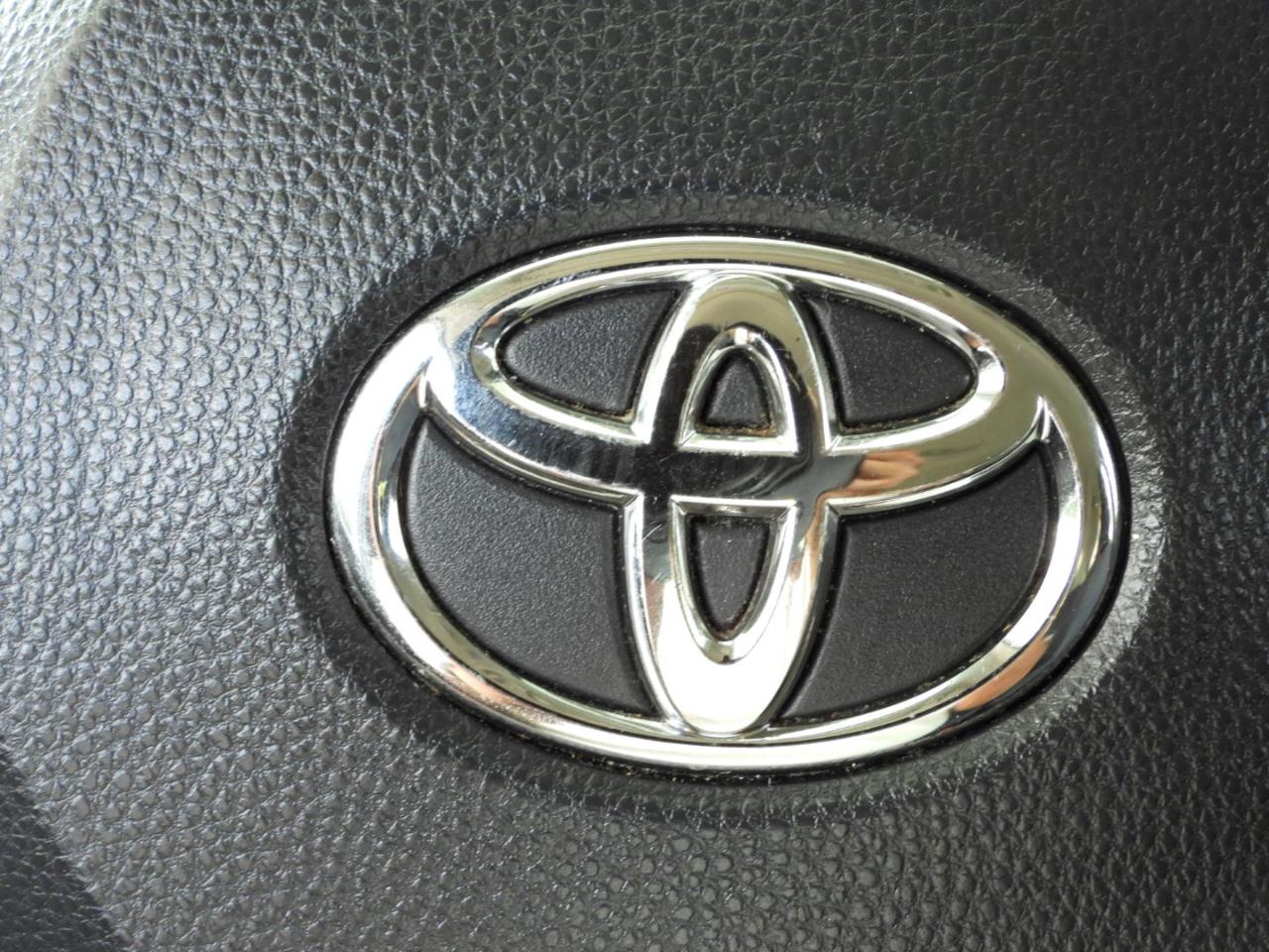 Toyota Corolla LE 2022