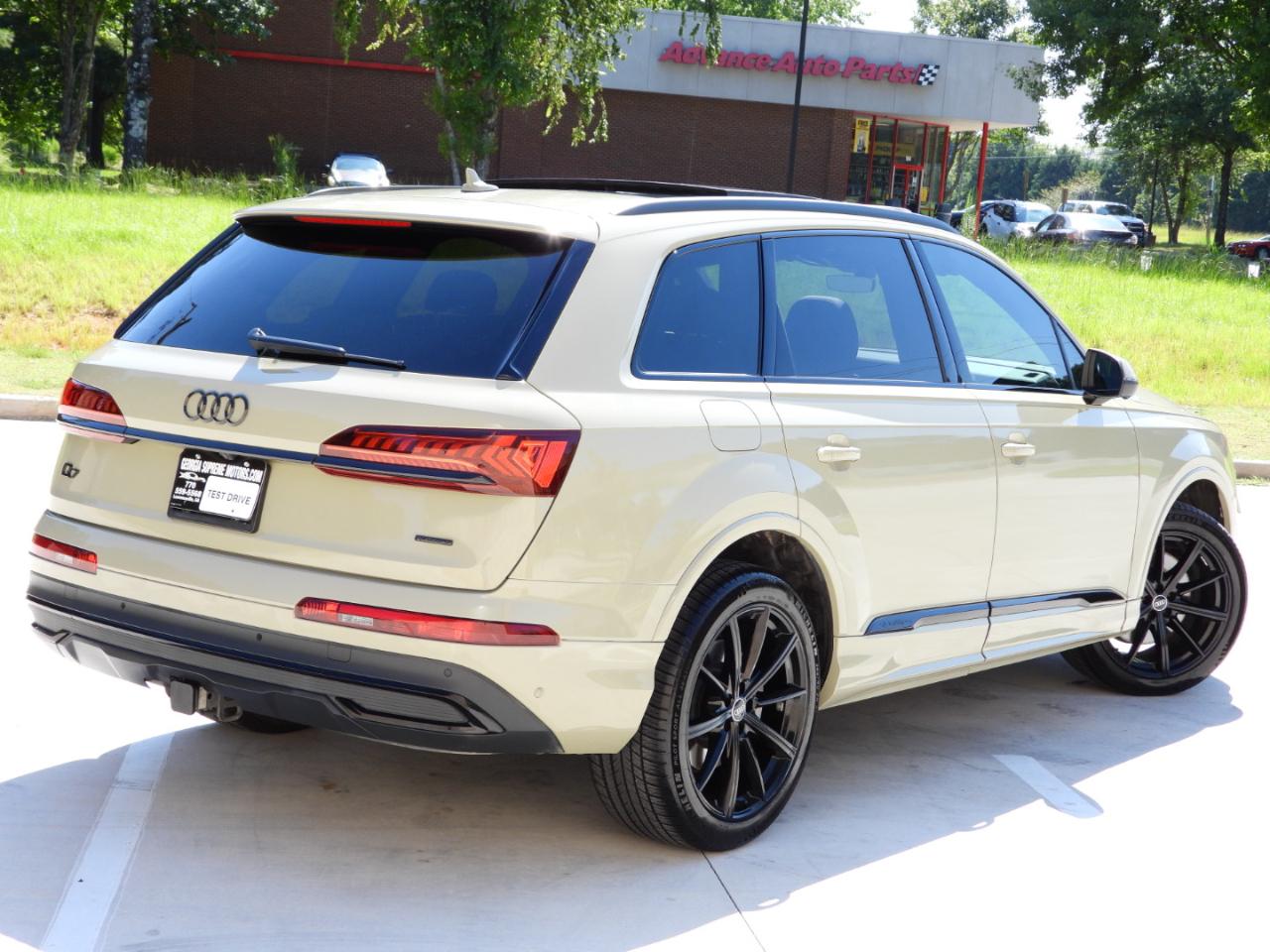 Audi Q7 Premium Plus 55 TFSI quattro 2021