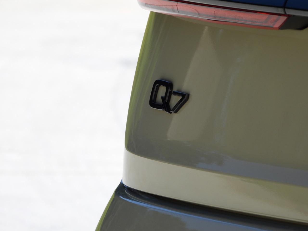 Audi Q7 Premium Plus 55 TFSI quattro 2021