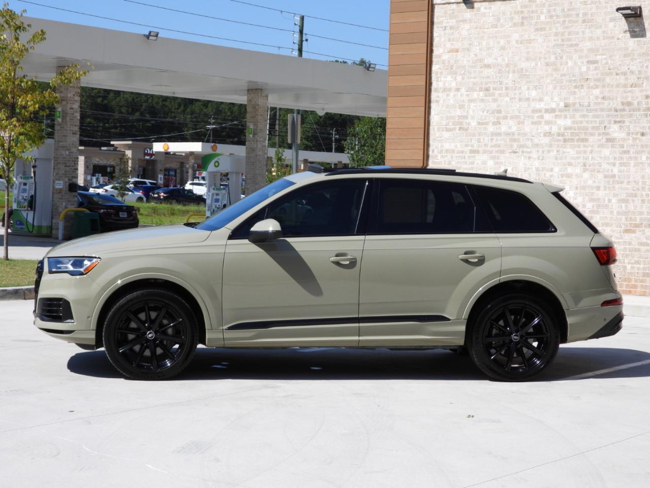 Audi Q7 Premium Plus 55 TFSI quattro 2021