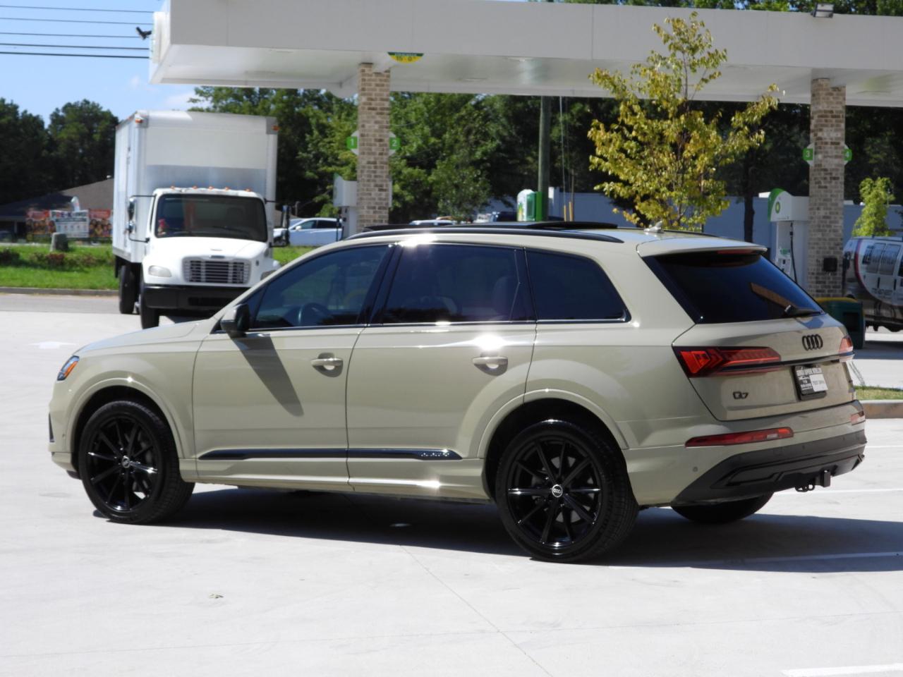 Audi Q7 Premium Plus 55 TFSI quattro 2021