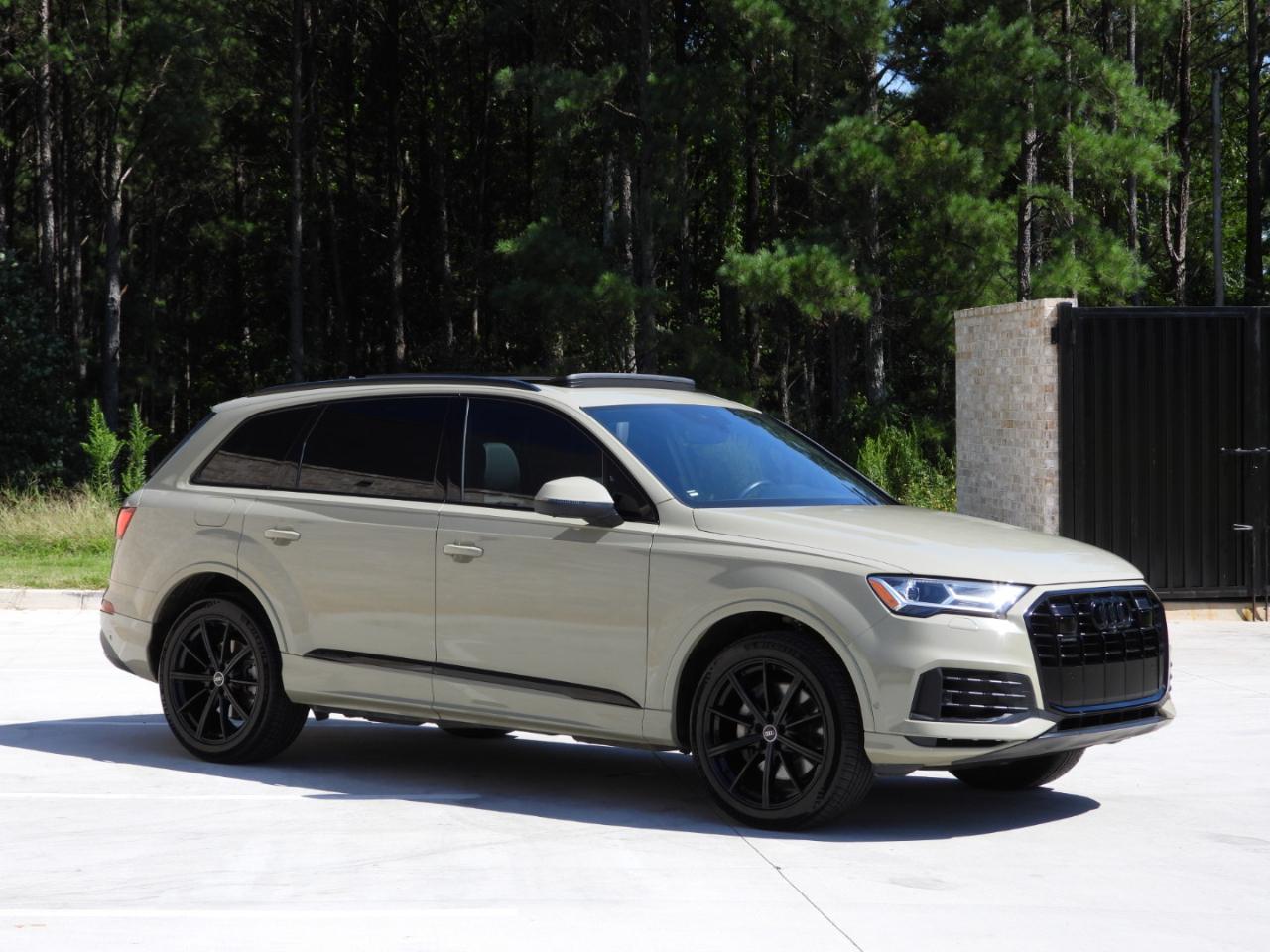 Audi Q7 Premium Plus 55 TFSI quattro 2021