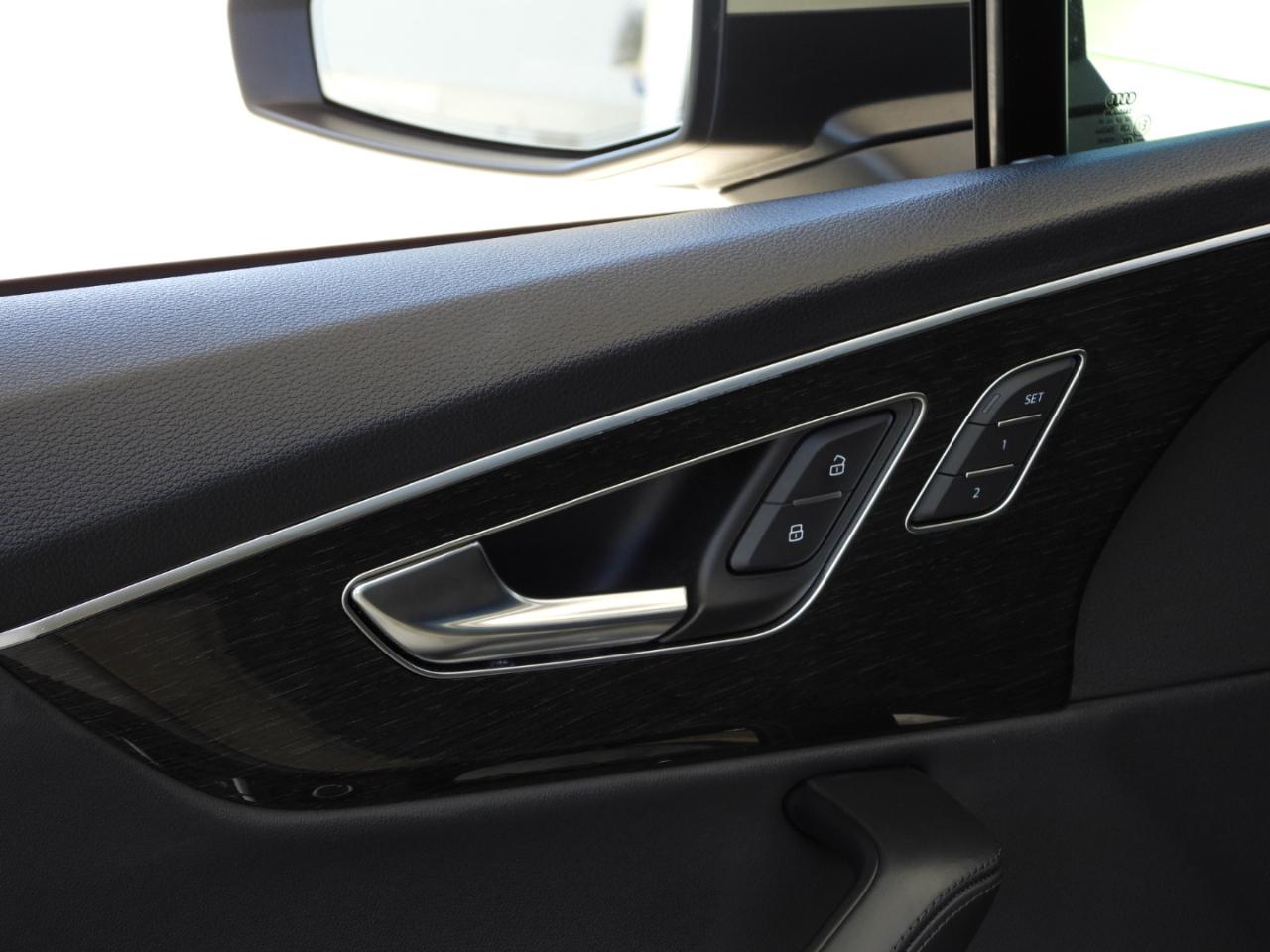 Audi Q7 Premium Plus 55 TFSI quattro 2021