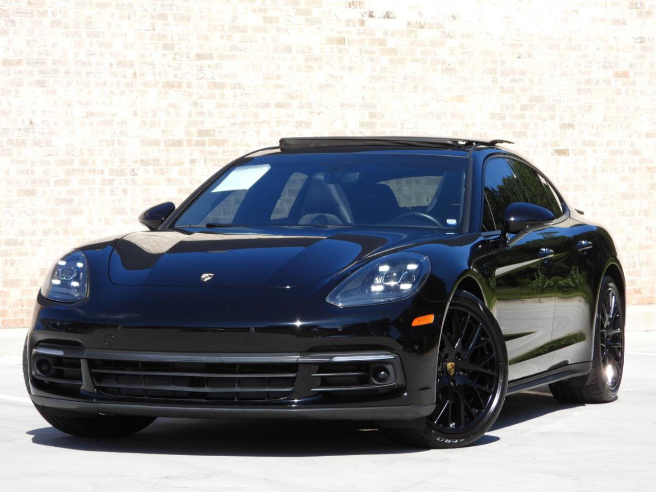 Porsche Panamera Base 4D Sedan 2017