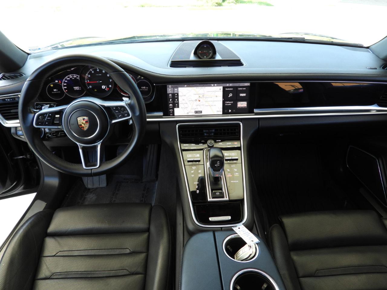 Porsche Panamera Base 4D Sedan 2017
