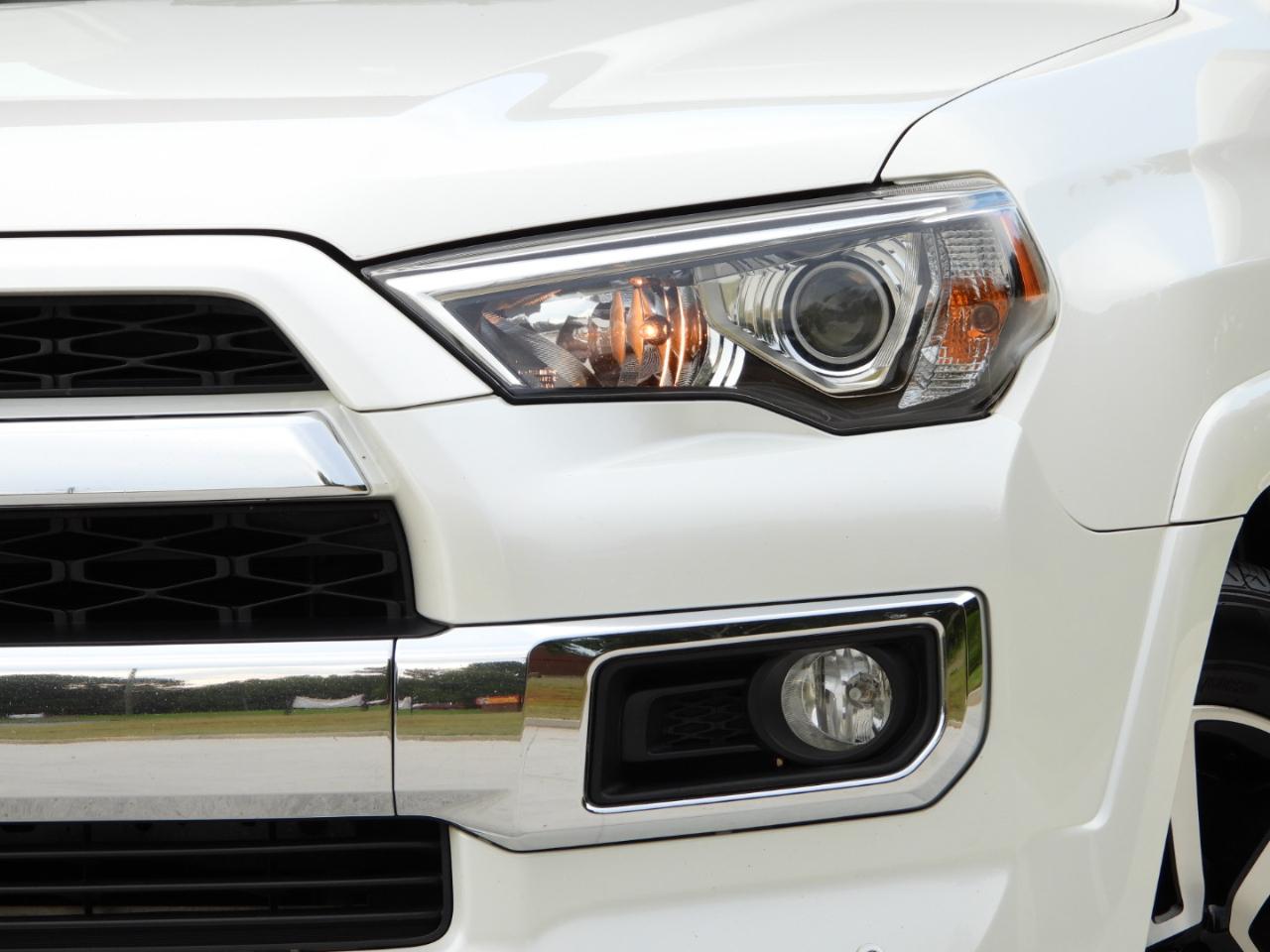 Toyota 4Runner Limited 2WD V6 2018