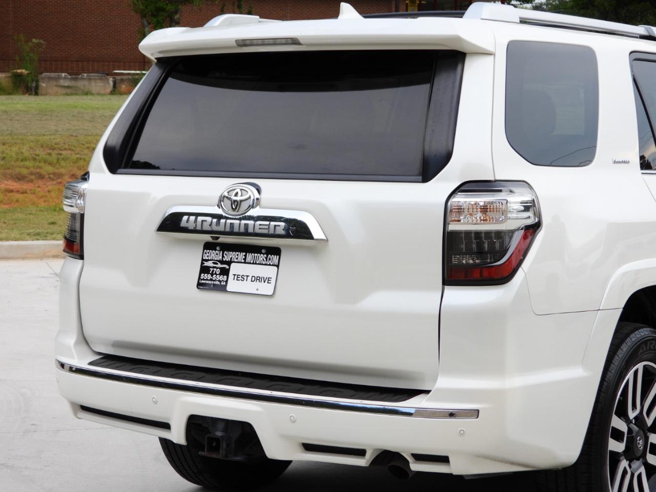 Toyota 4Runner Limited 2WD V6 2018