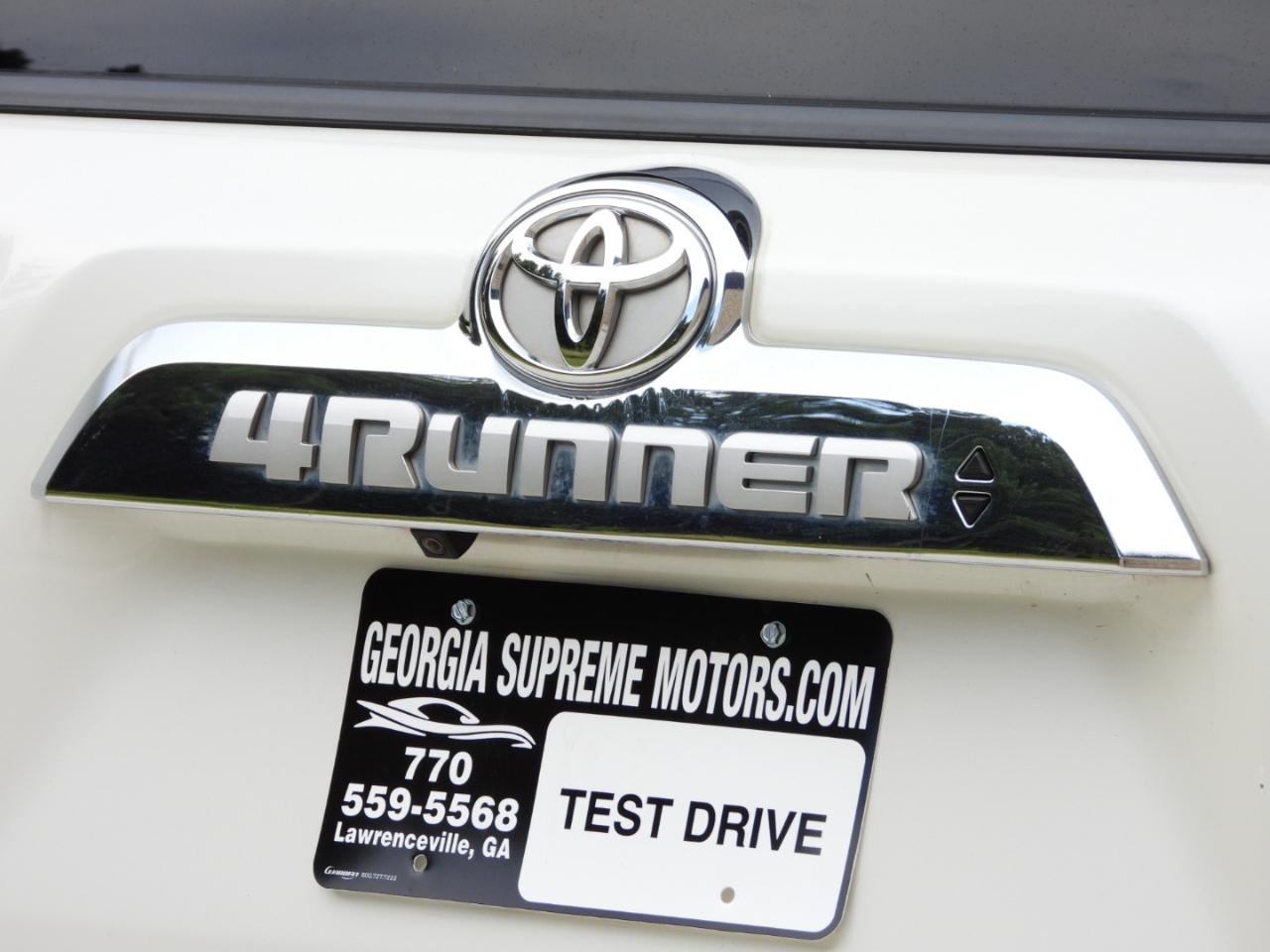 Toyota 4Runner Limited 2WD V6 2018