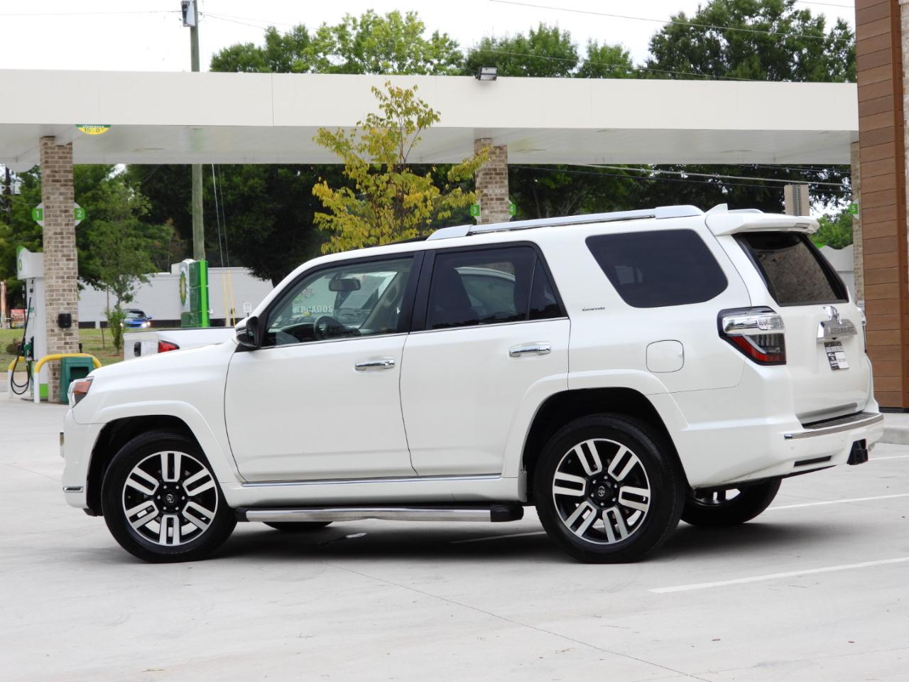 Toyota 4Runner Limited 2WD V6 2018