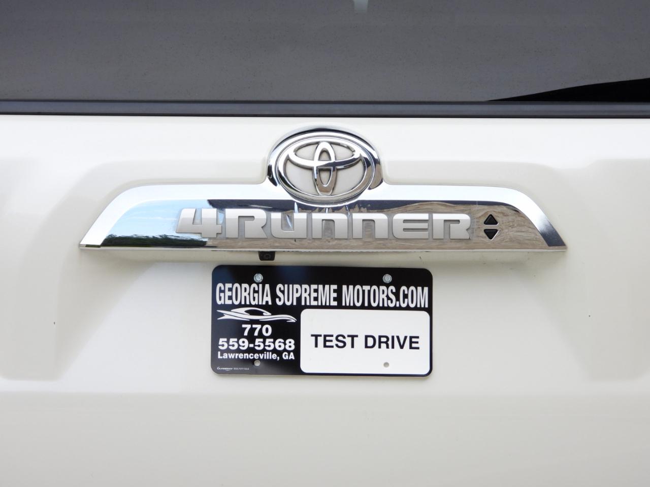 Toyota 4Runner Limited 2WD V6 2018