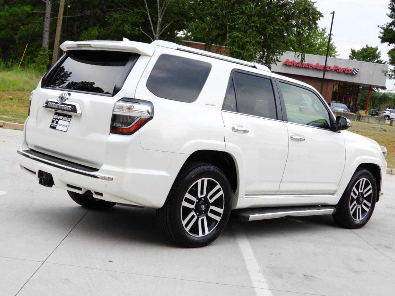 Toyota 4Runner Limited 2WD V6 2018