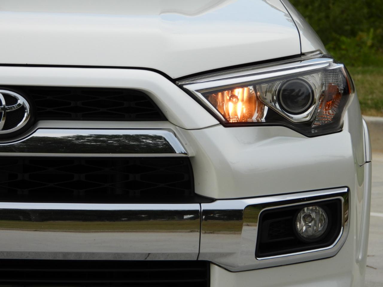 Toyota 4Runner Limited 2WD V6 2018