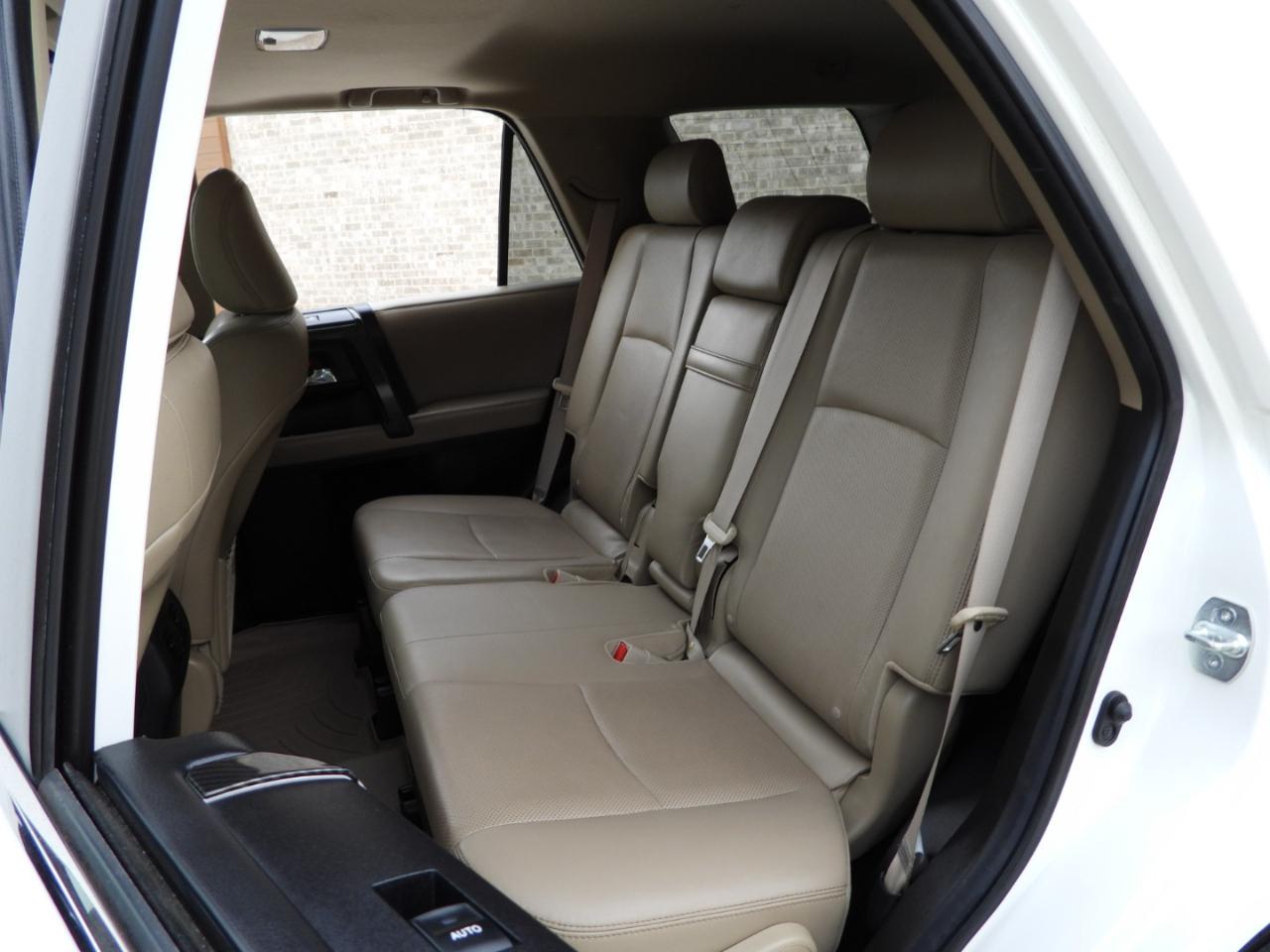 Toyota 4Runner Limited 2WD V6 2018