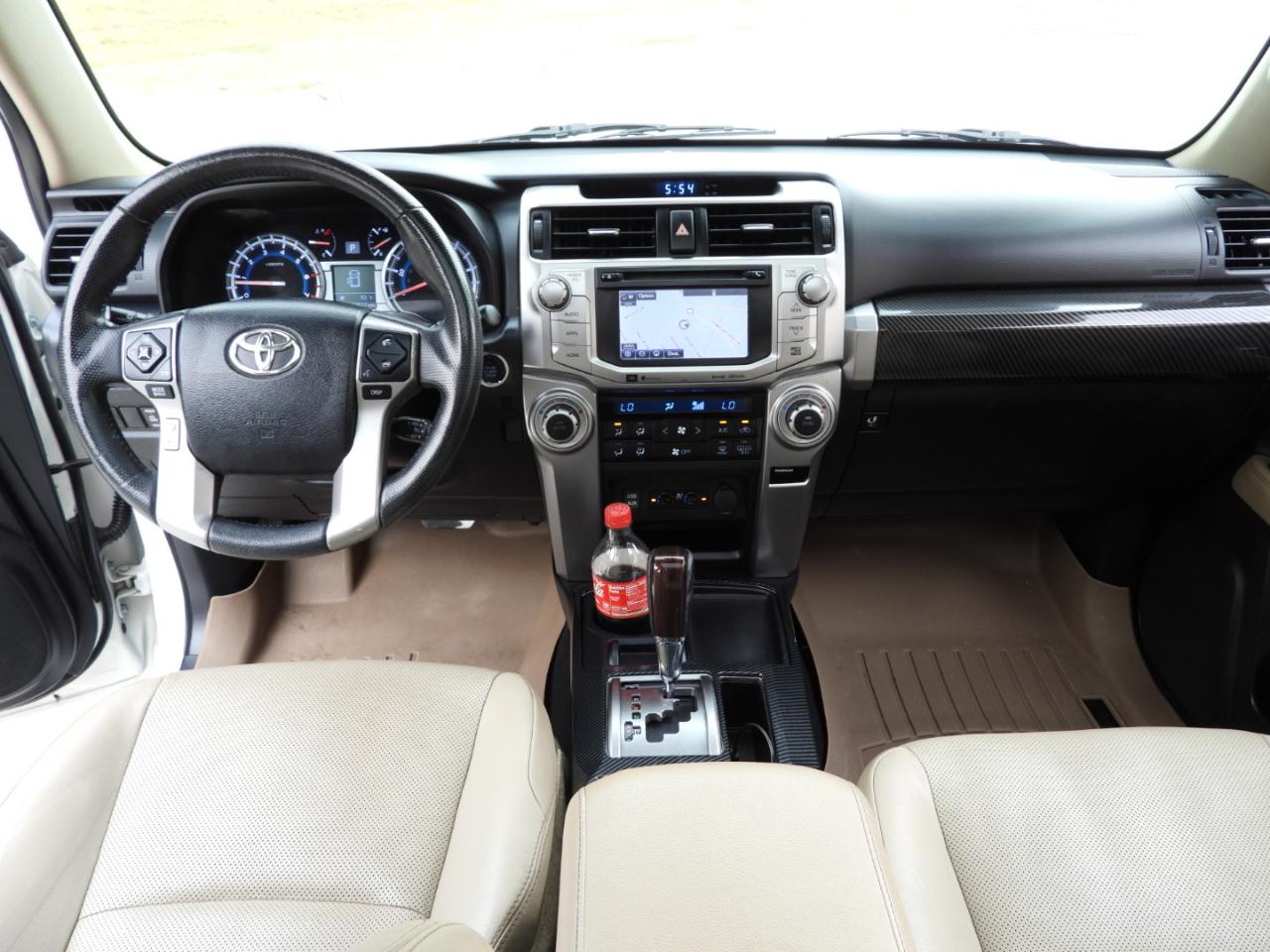 Toyota 4Runner Limited 2WD V6 2018