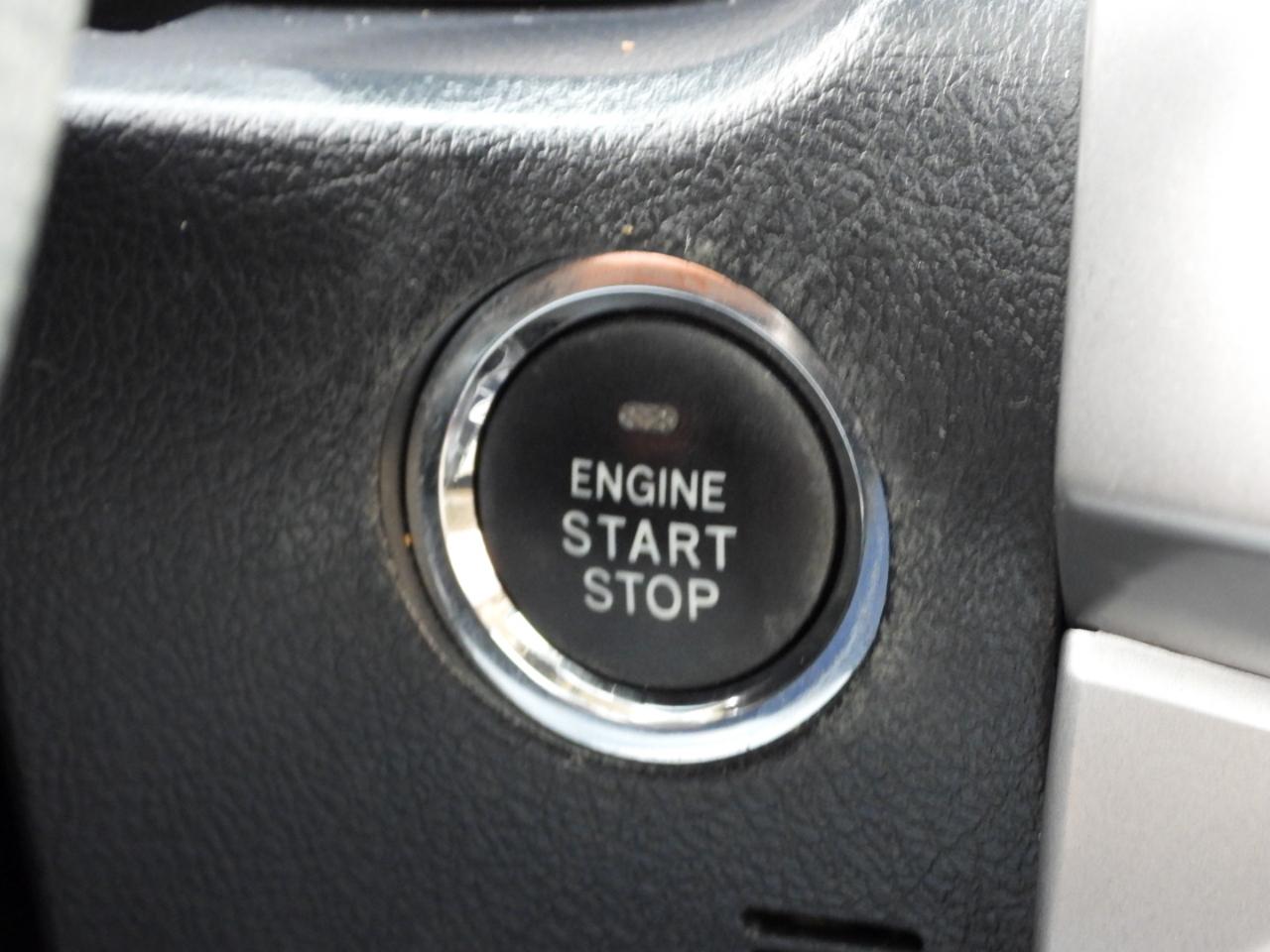 Toyota 4Runner Limited 2WD V6 2018
