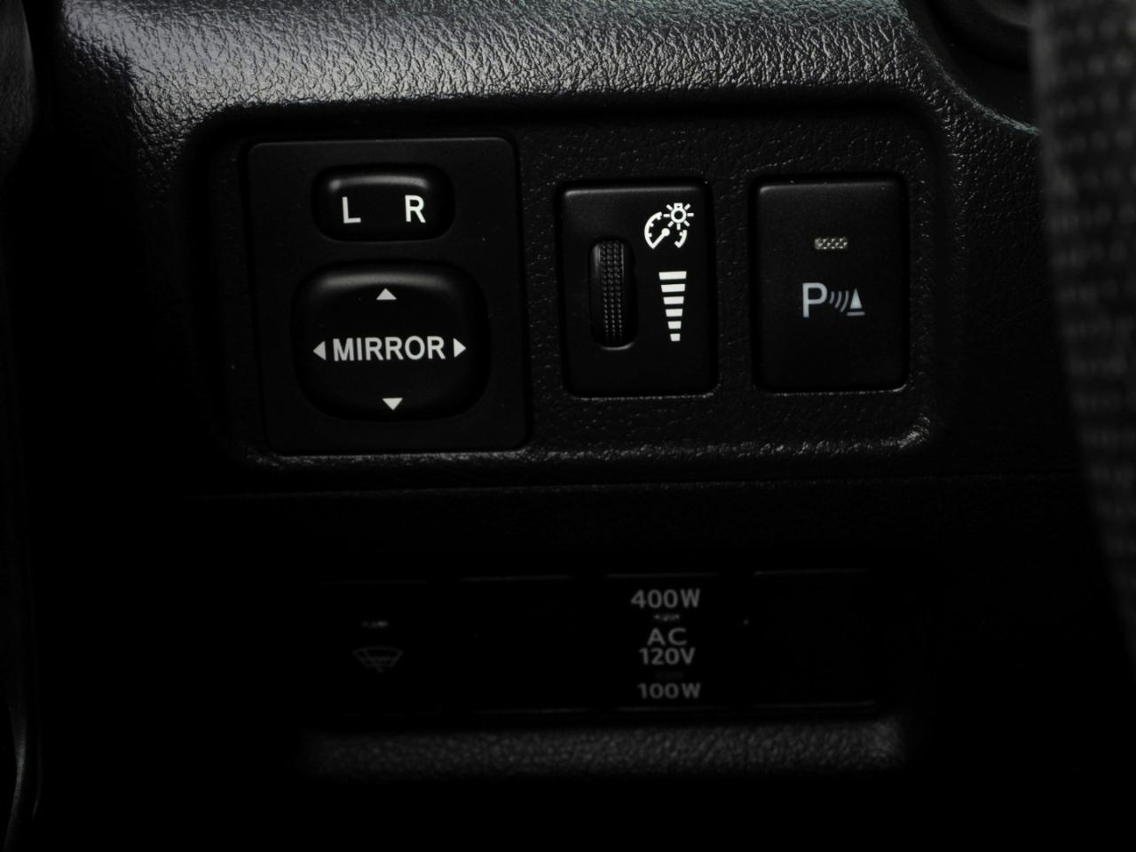 Toyota 4Runner Limited 2WD V6 2018