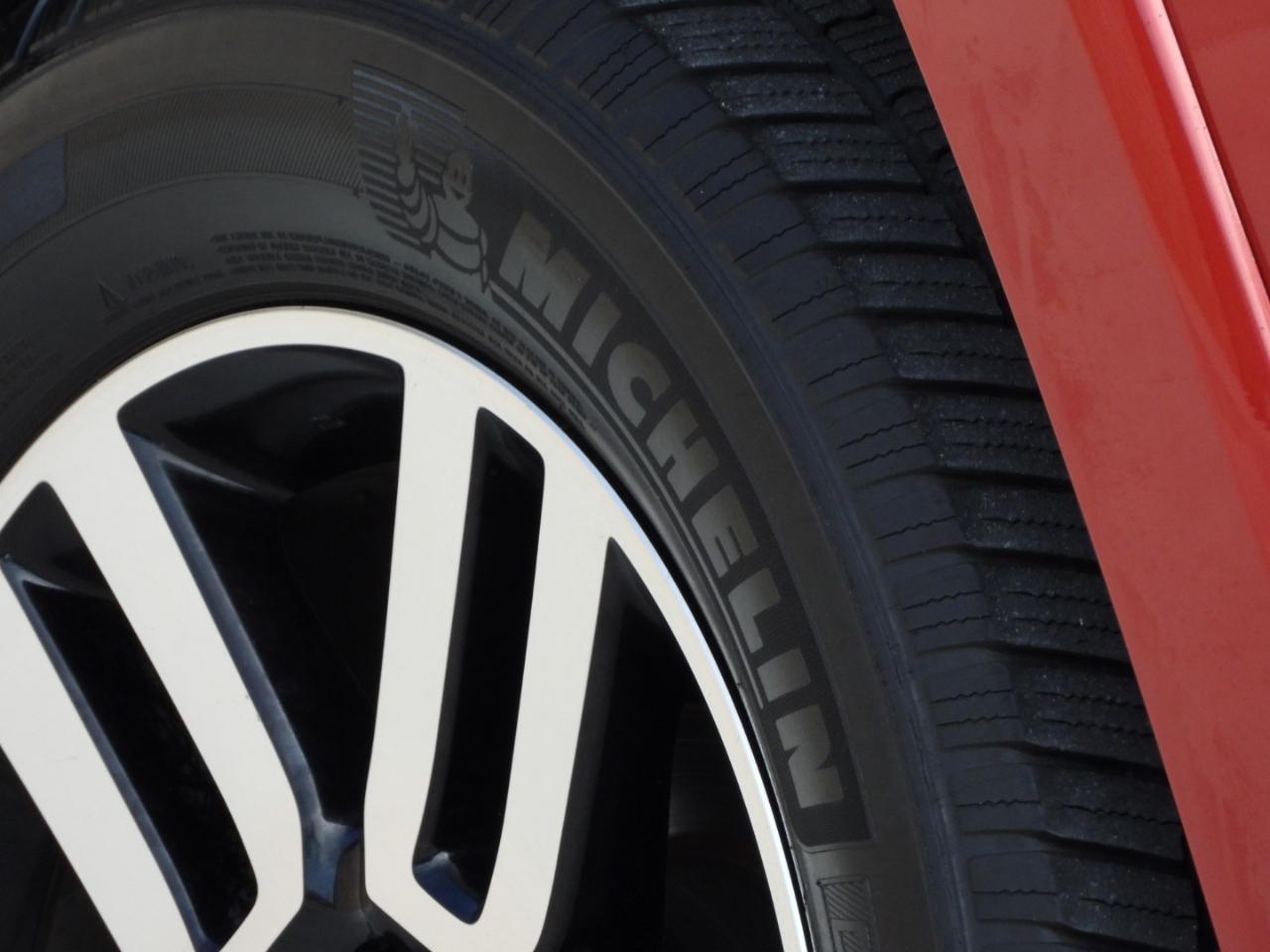 Toyota 4Runner Limited 2WD V6 2019