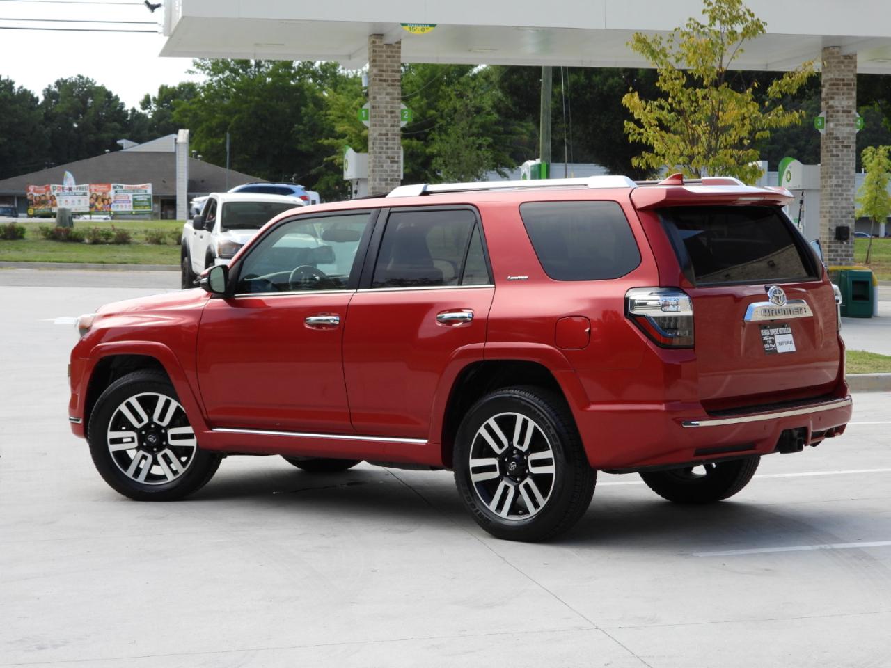 Toyota 4Runner Limited 2WD V6 2019