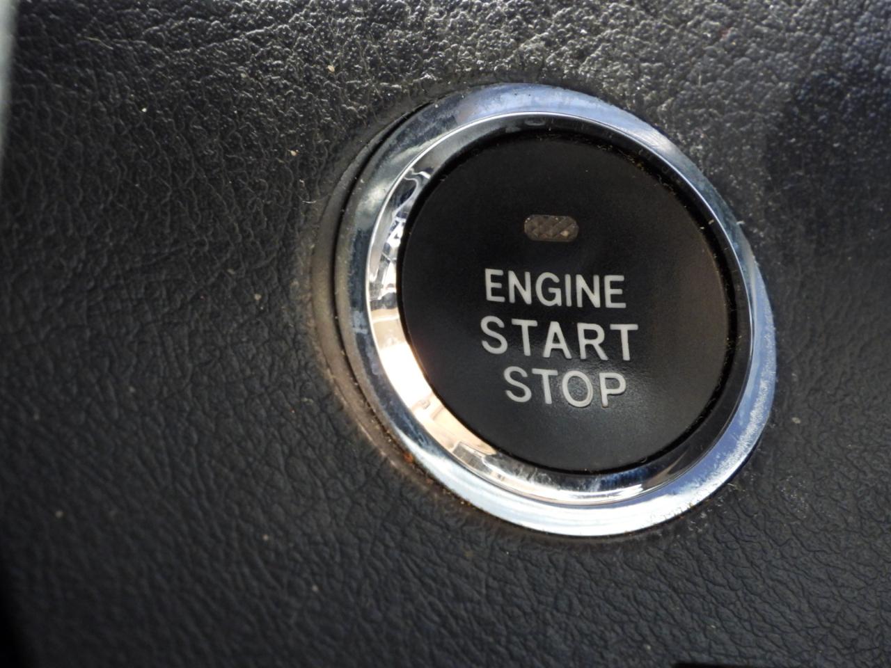 Toyota 4Runner Limited 2WD V6 2019