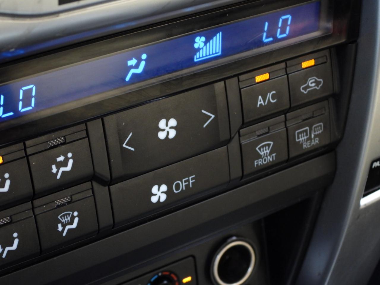 Toyota 4Runner Limited 2WD V6 2019