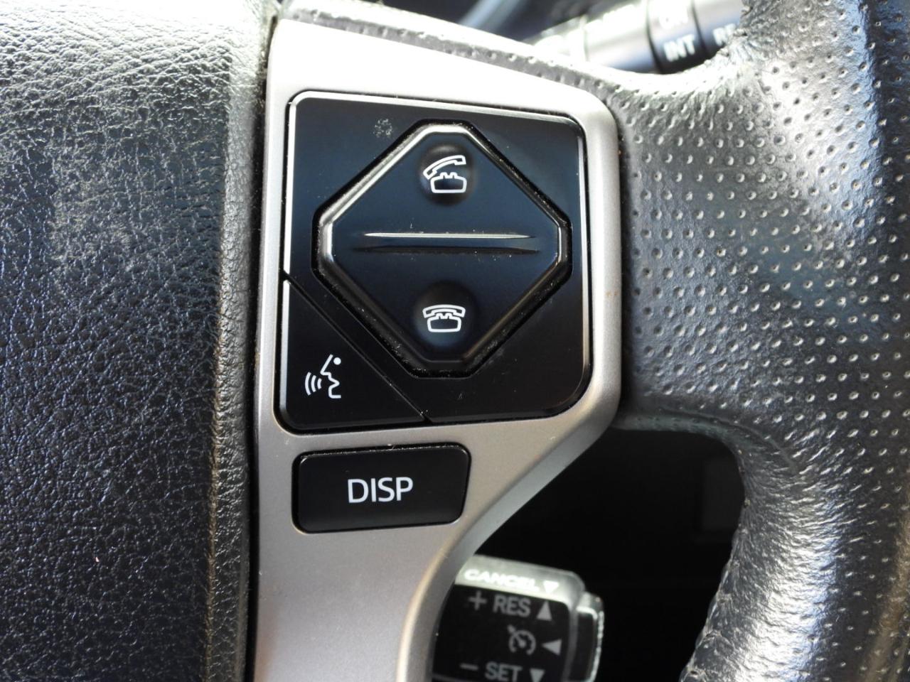 Toyota 4Runner Limited 2WD V6 2019