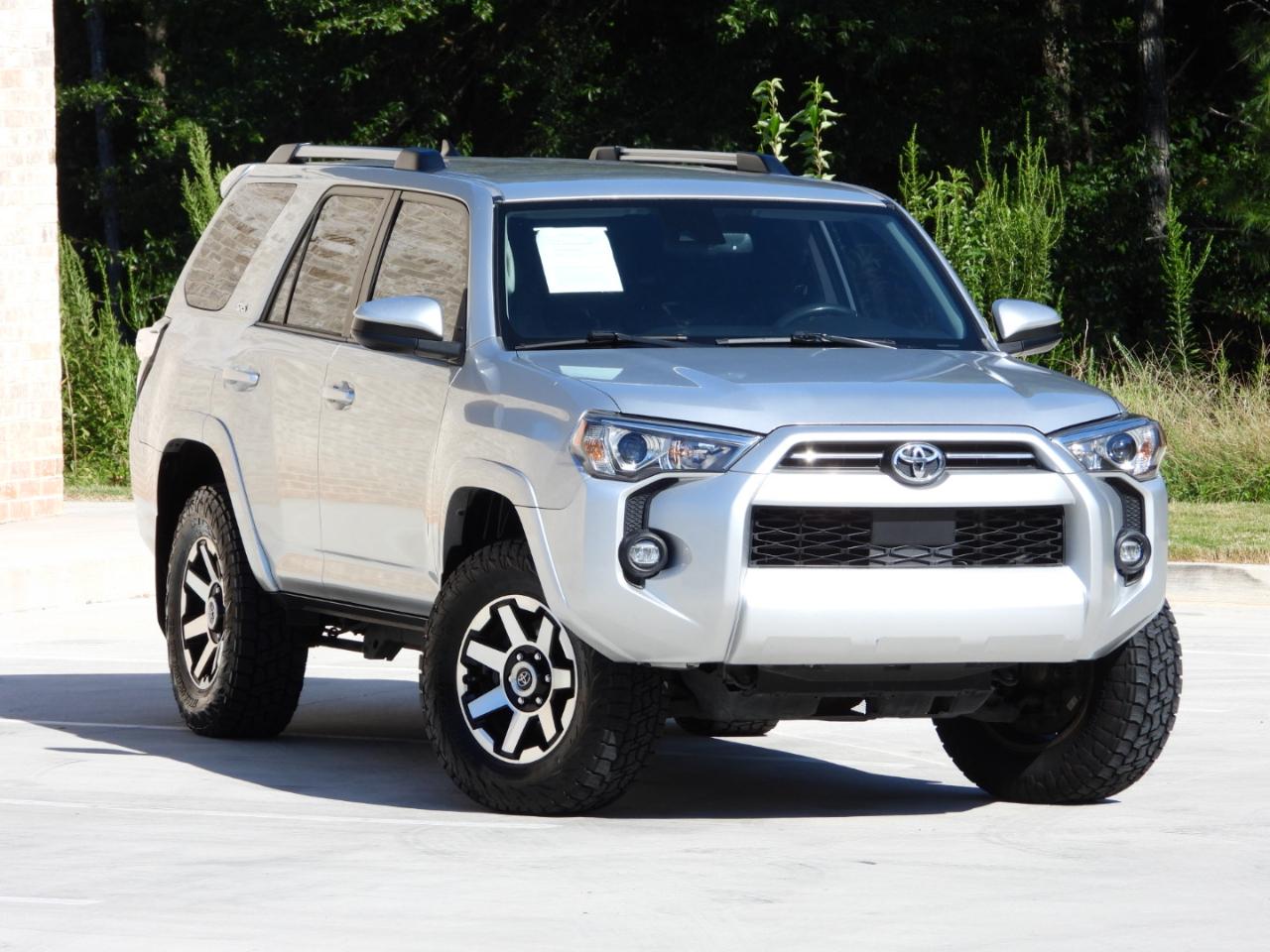 Toyota 4Runner SR5 2021
