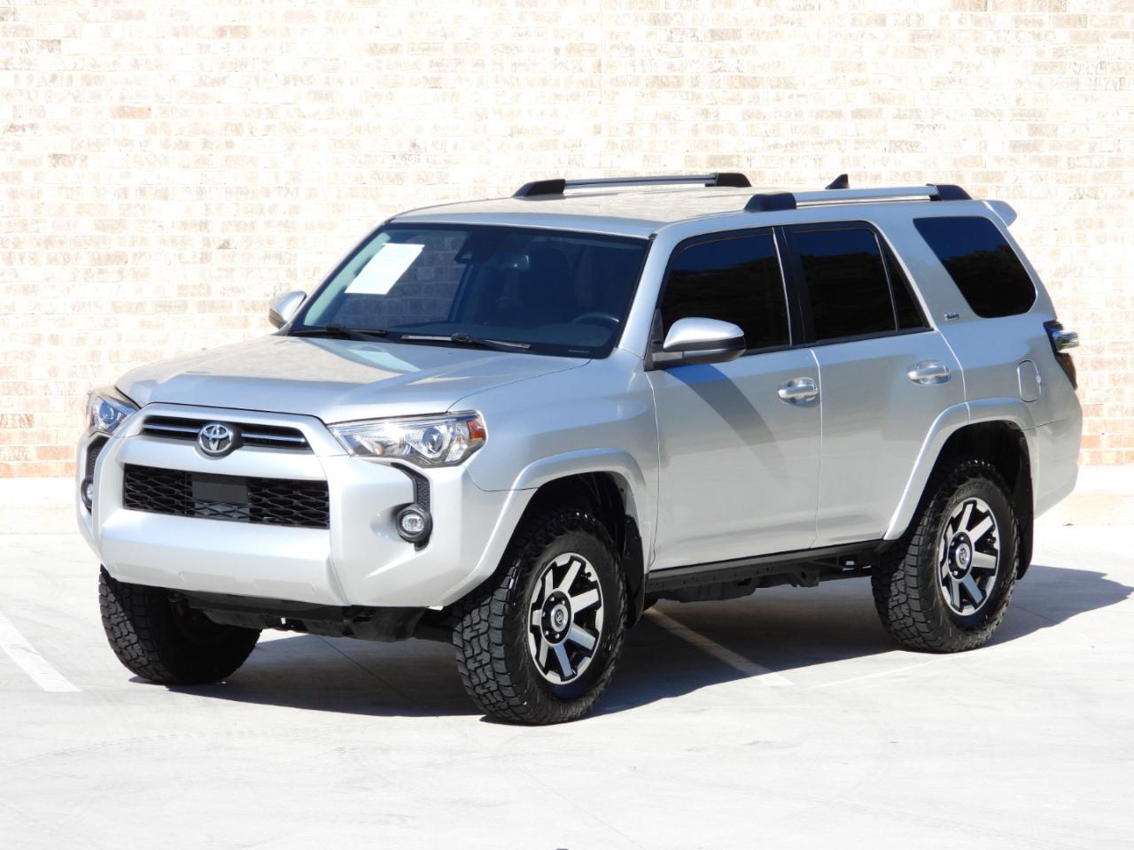 Toyota 4Runner SR5 2021