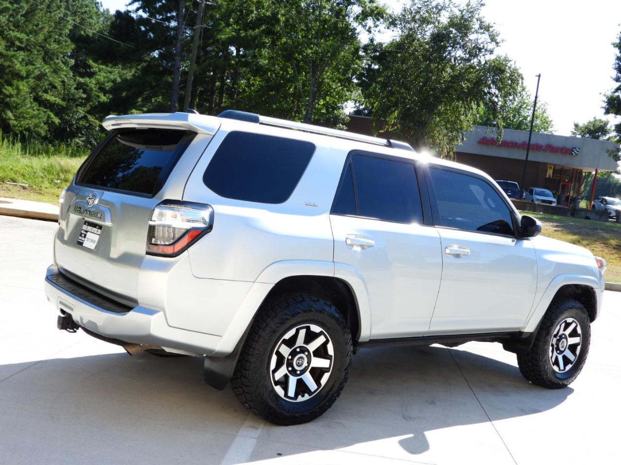 Toyota 4Runner SR5 2021