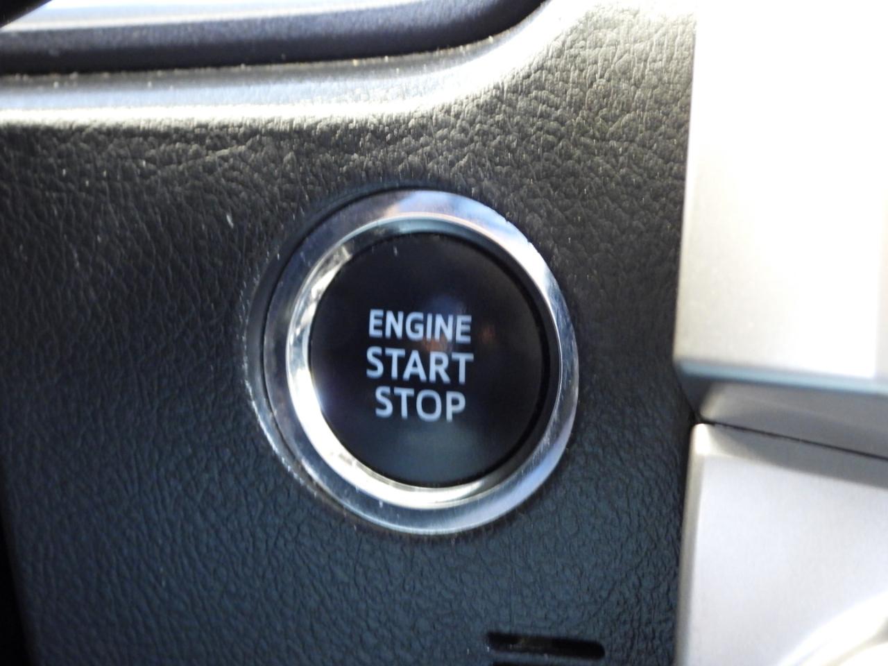 Toyota 4Runner SR5 2021