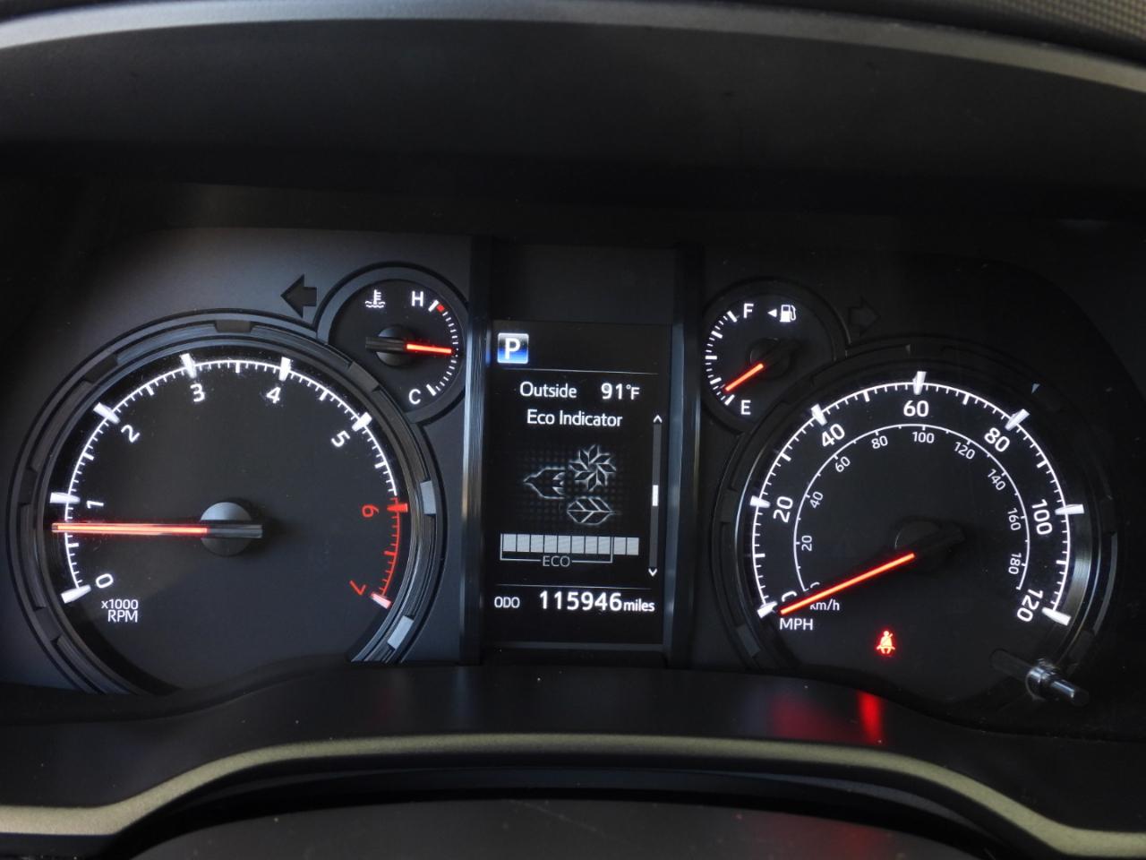 Toyota 4Runner SR5 2021