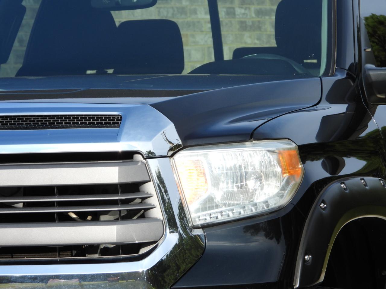 Toyota Tundra SR5 5.7L V8 Double Cab 4WD 2015