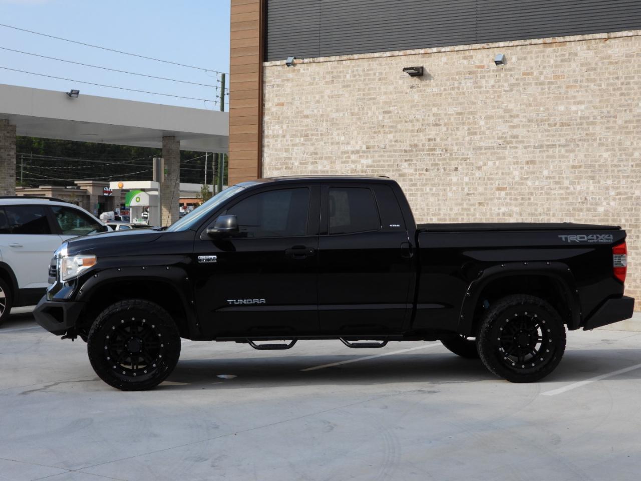Toyota Tundra SR5 5.7L V8 Double Cab 4WD 2015