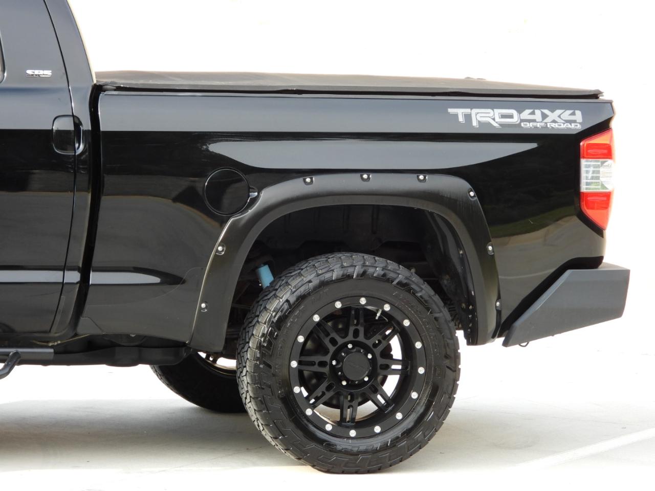 Toyota Tundra SR5 5.7L V8 Double Cab 4WD 2015