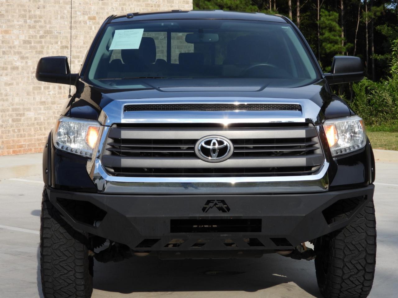 Toyota Tundra SR5 5.7L V8 Double Cab 4WD 2015