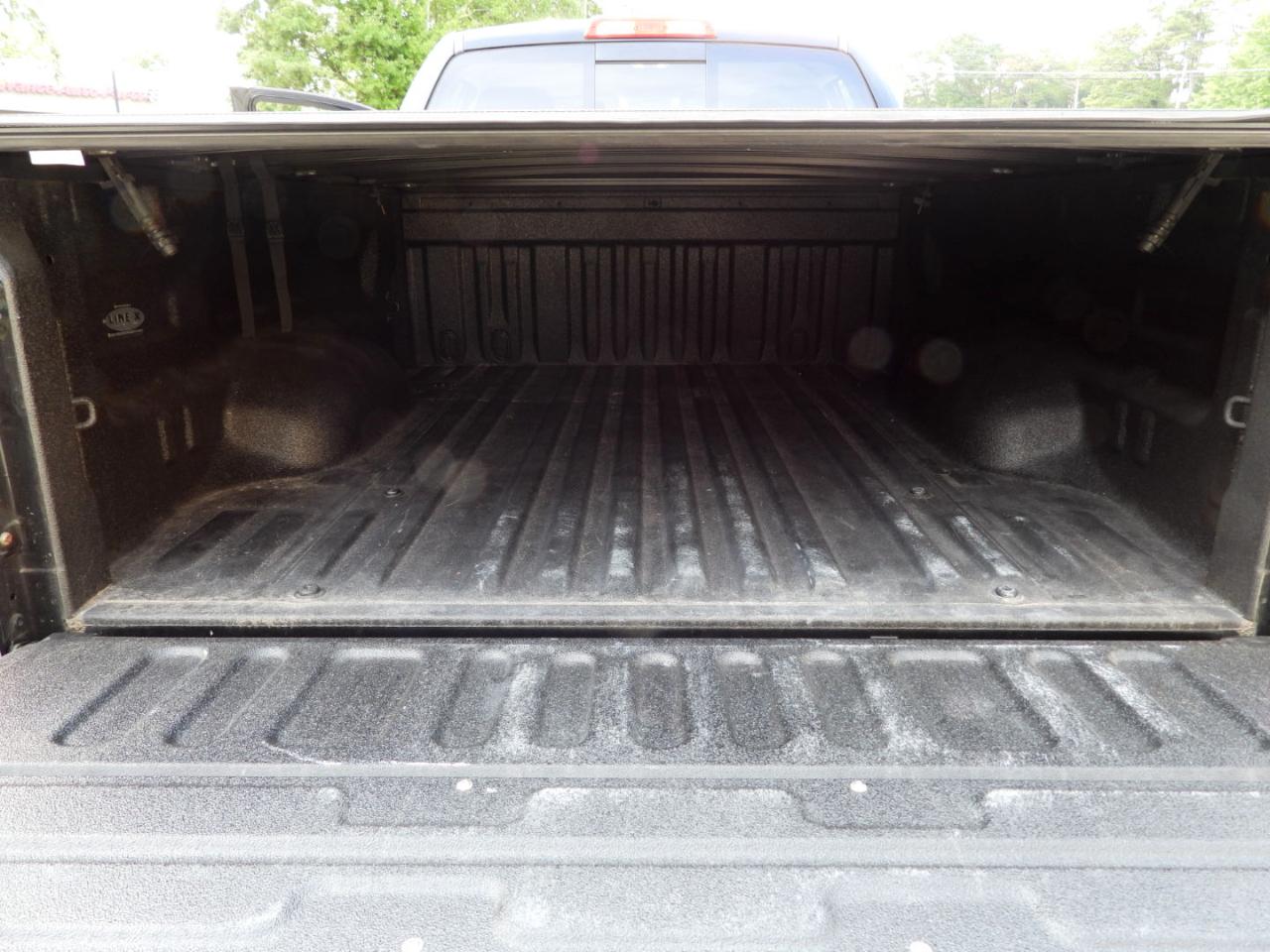Toyota Tundra SR5 5.7L V8 Double Cab 4WD 2015