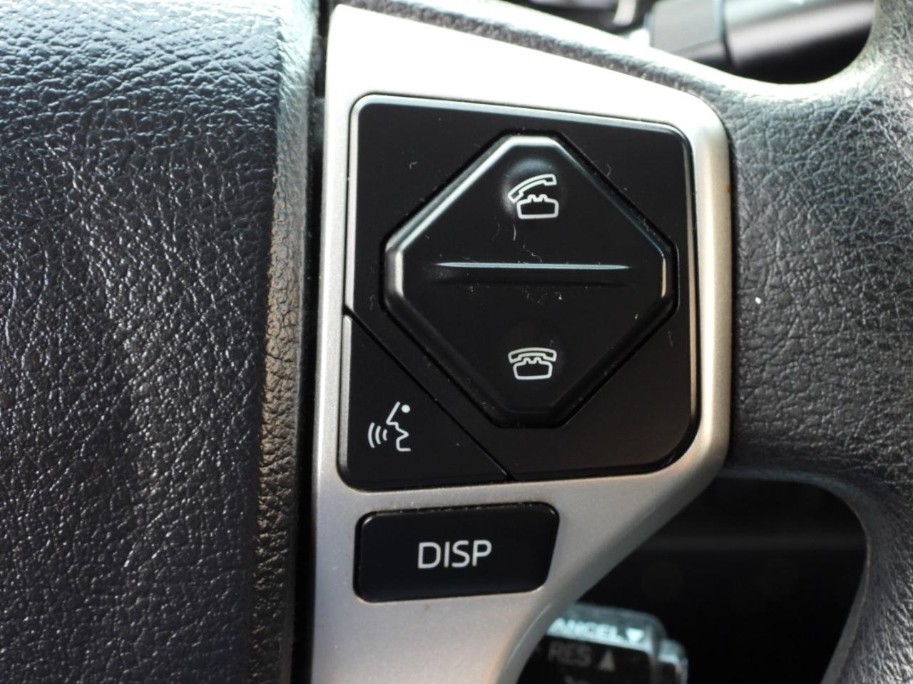 Toyota Tundra SR5 5.7L V8 Double Cab 4WD 2015