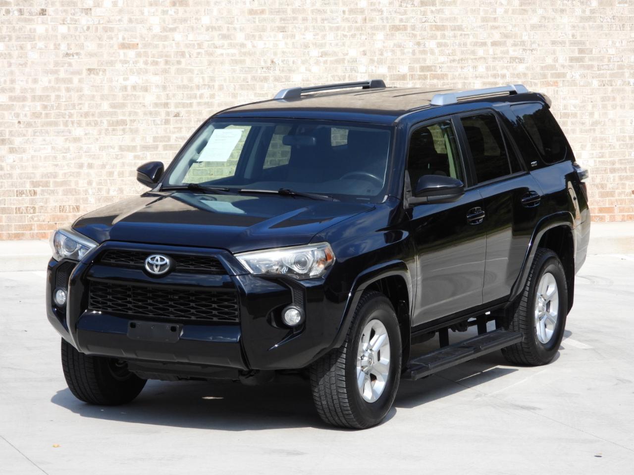 Toyota 4Runner SR5 2WD 2016