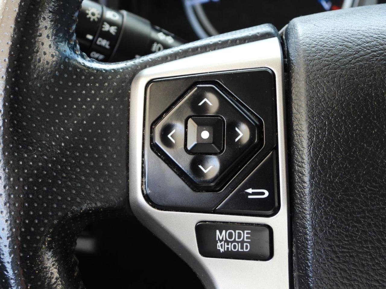 Toyota 4Runner SR5 2WD 2016