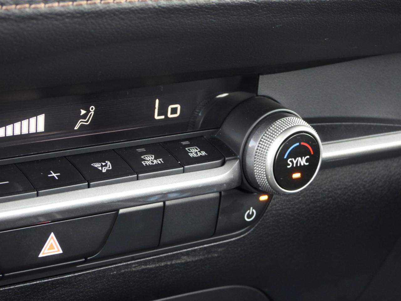 Mazda MAZDA3 2.5 S Select Sport 2024